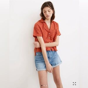 Madewell Short Sleeve V Neck Pocket Button Down in Floral Jacquard